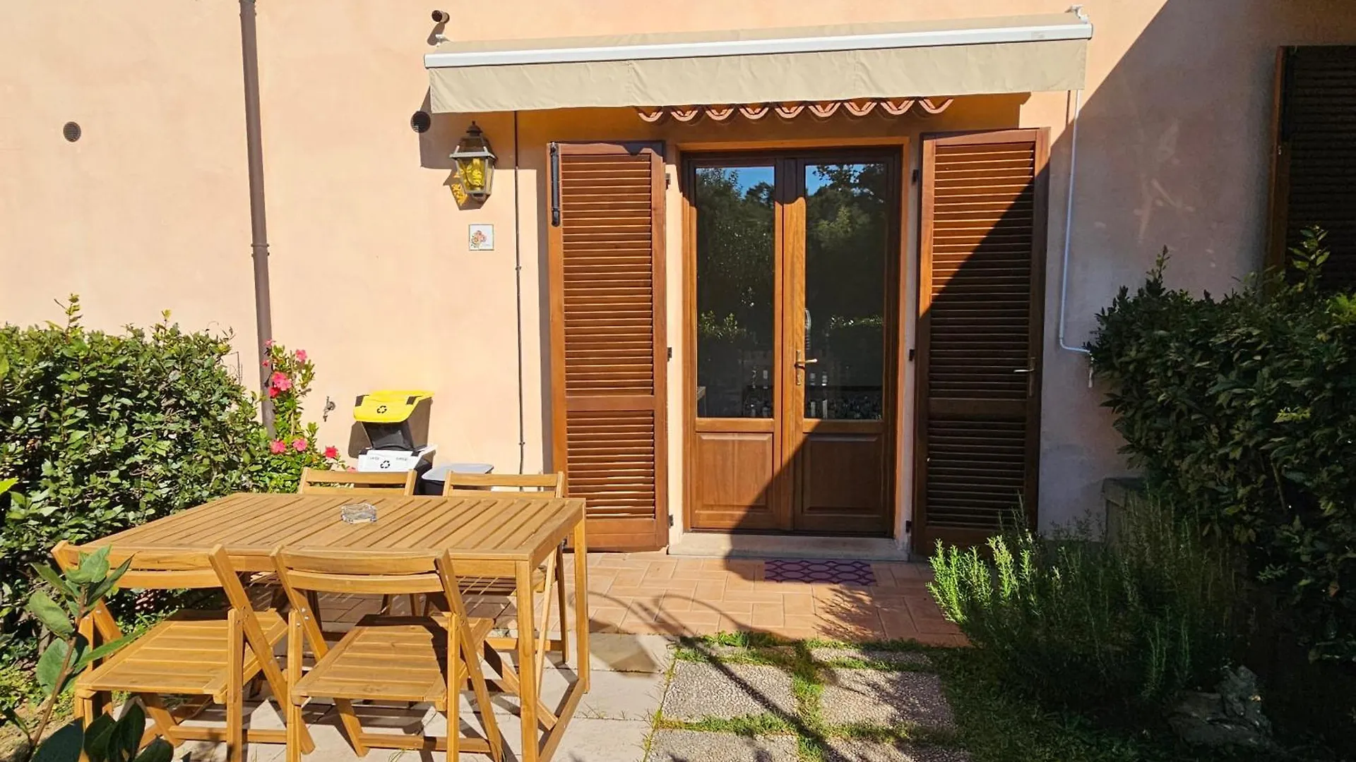 Matteo'S Apartments Guardistallo Italy