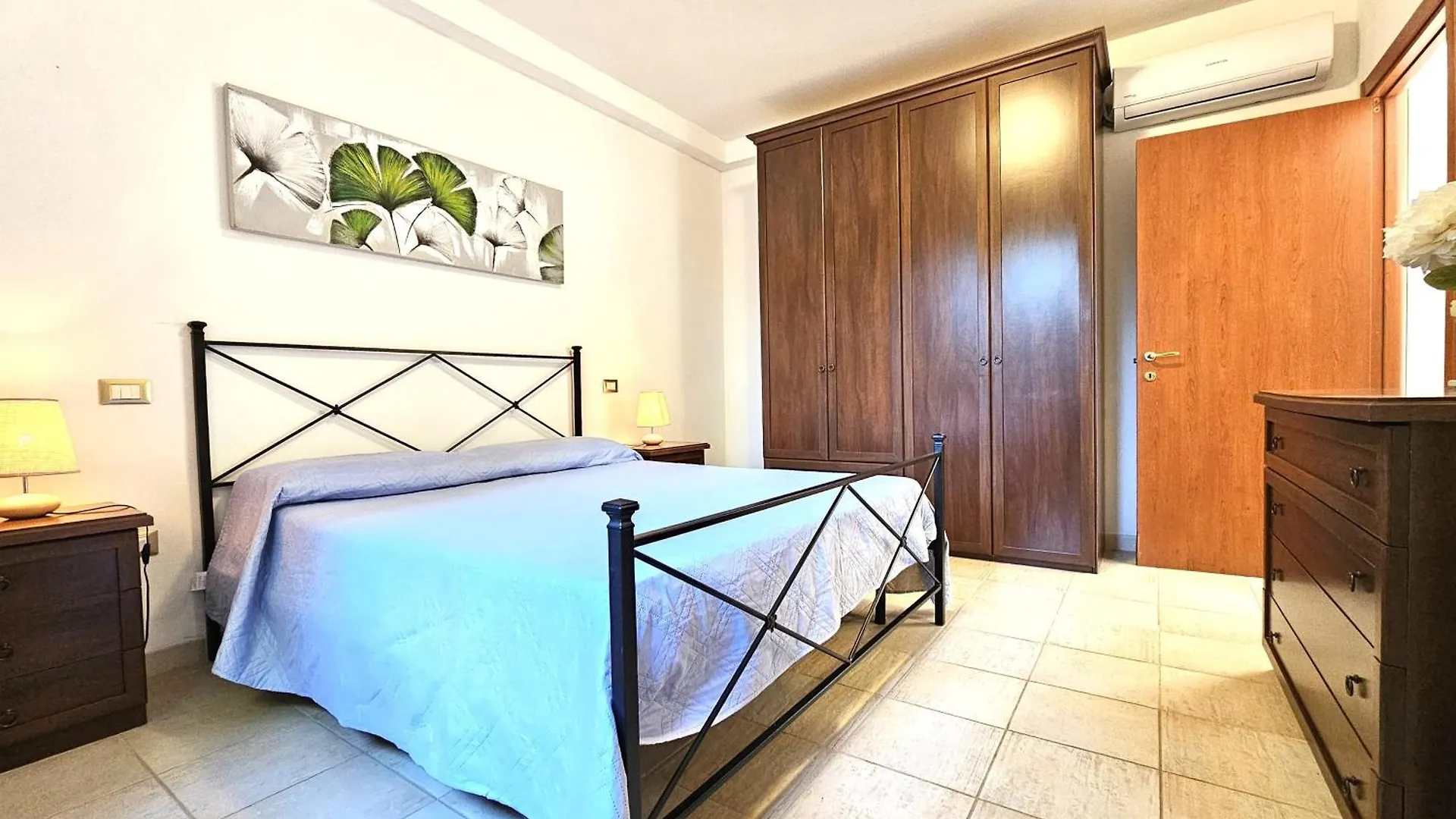 Matteo's Apartments Guardistallo Italia