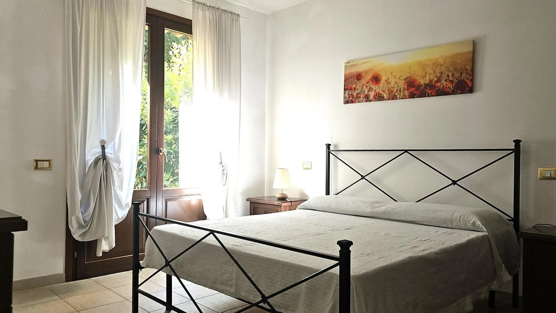 Matteo's Apartments Guardistallo 0*,  Italia