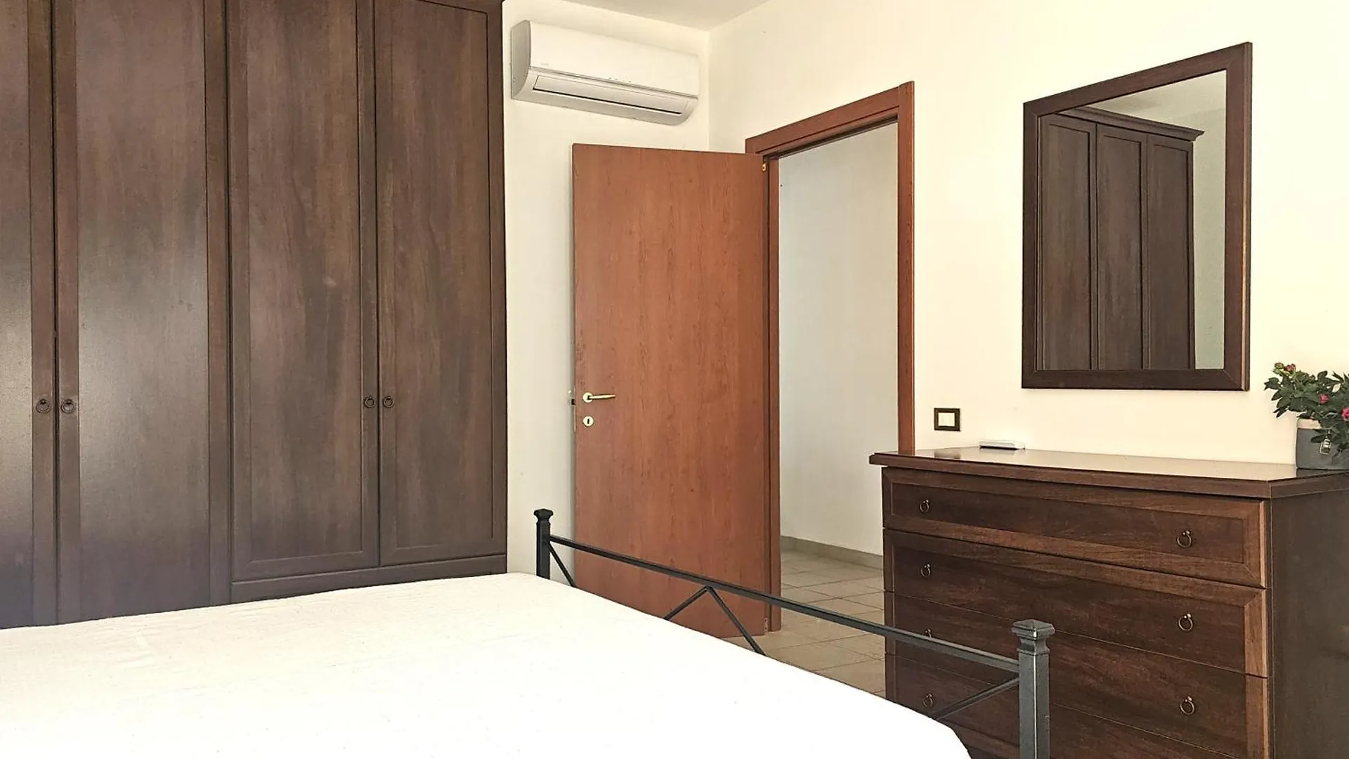 Matteo'S Apartments Guardistallo