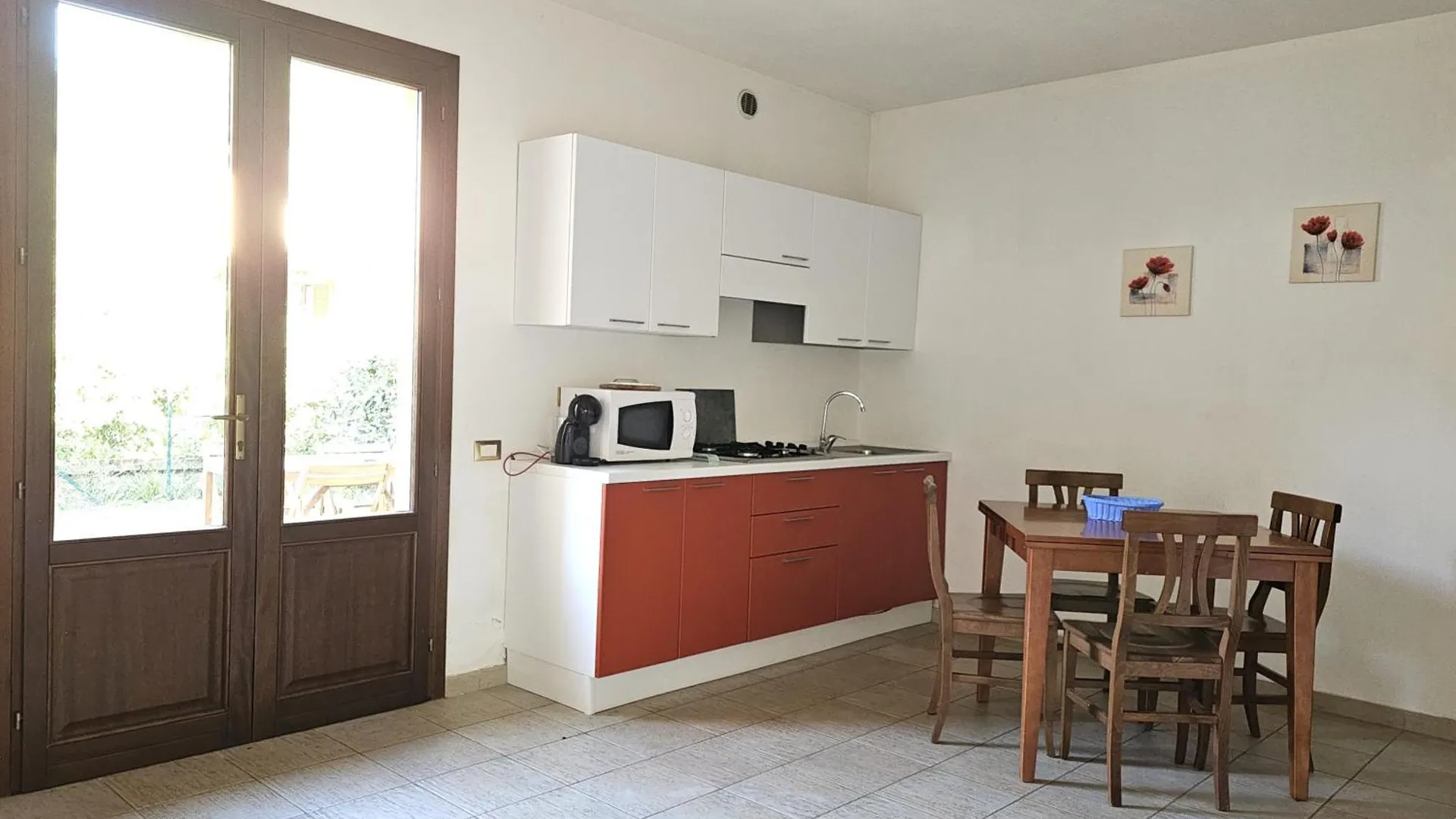 Matteo's Apartments Guardistallo 0*,  Italia